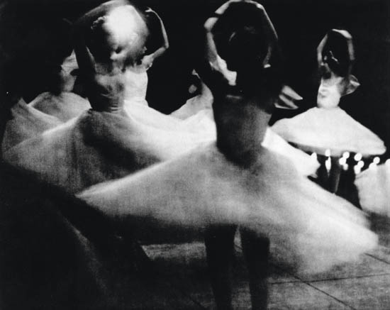 BRODOVITCH, ALEXEY (1898-1971) Untitled (from the Ballet series, Les Sylphides).